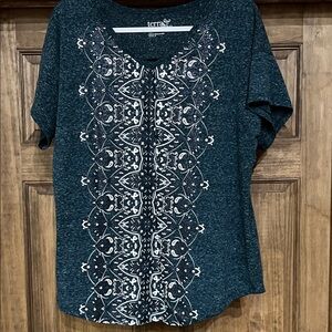 Terra & Sky Women's Teal and White Short Sleeve Top